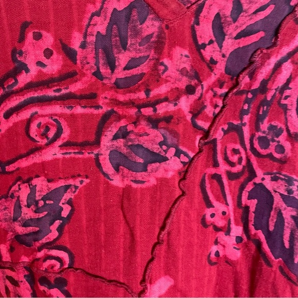 Soft Surroundings Asymmetrical Red Floral Print Tunic Top Size M - Picture 3 of 11